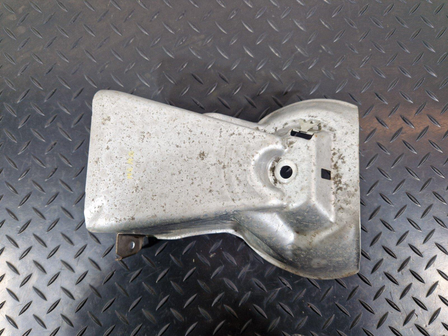14-21 MERCEDES BENZ C200 W205 OEM ENGINE MOUNT COVER A2052400345