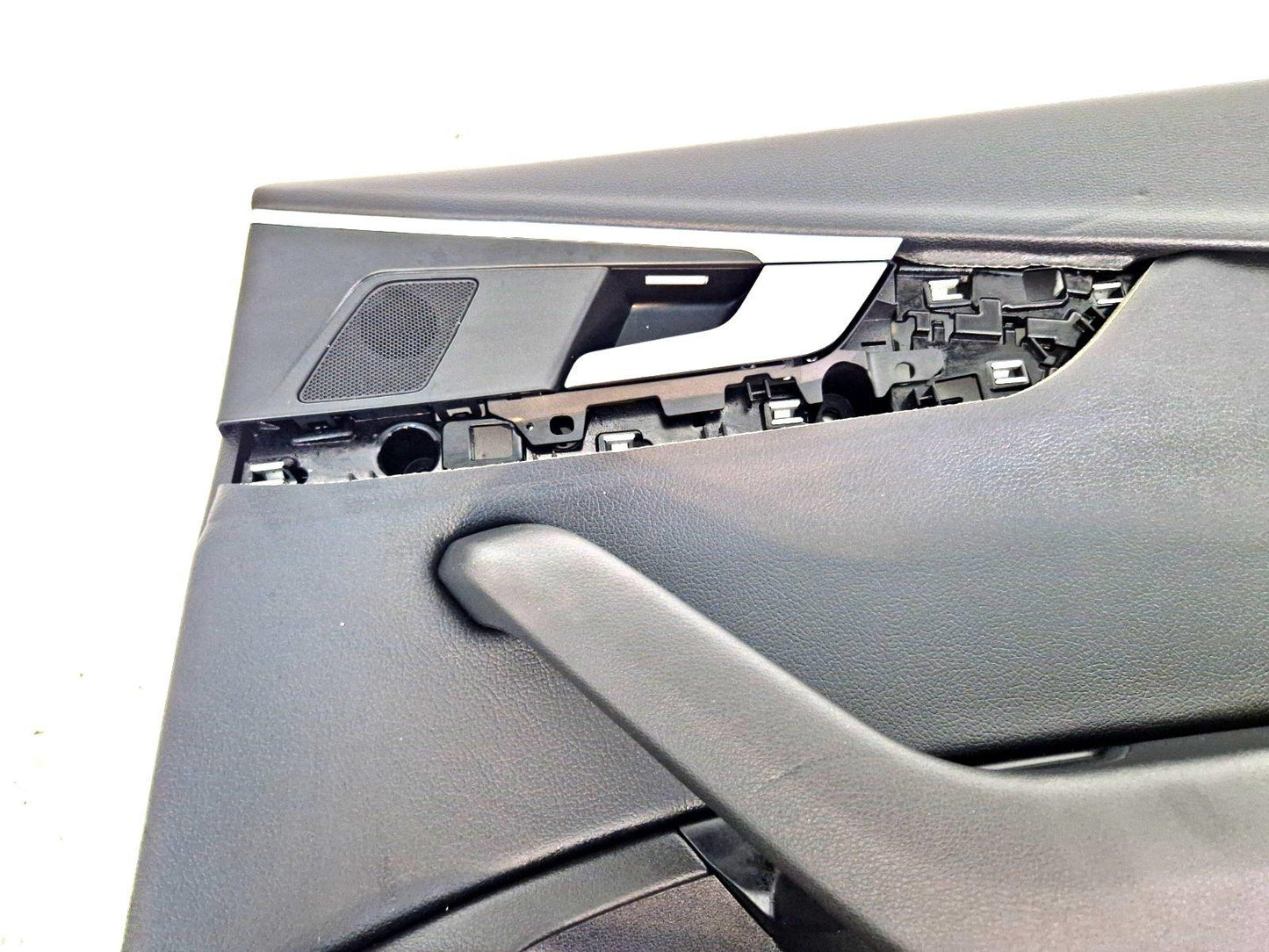 16-19 AUDI A4 B9 OEM REAR DRIVER RIGHT DOOR CARD PANEL  8W0868066