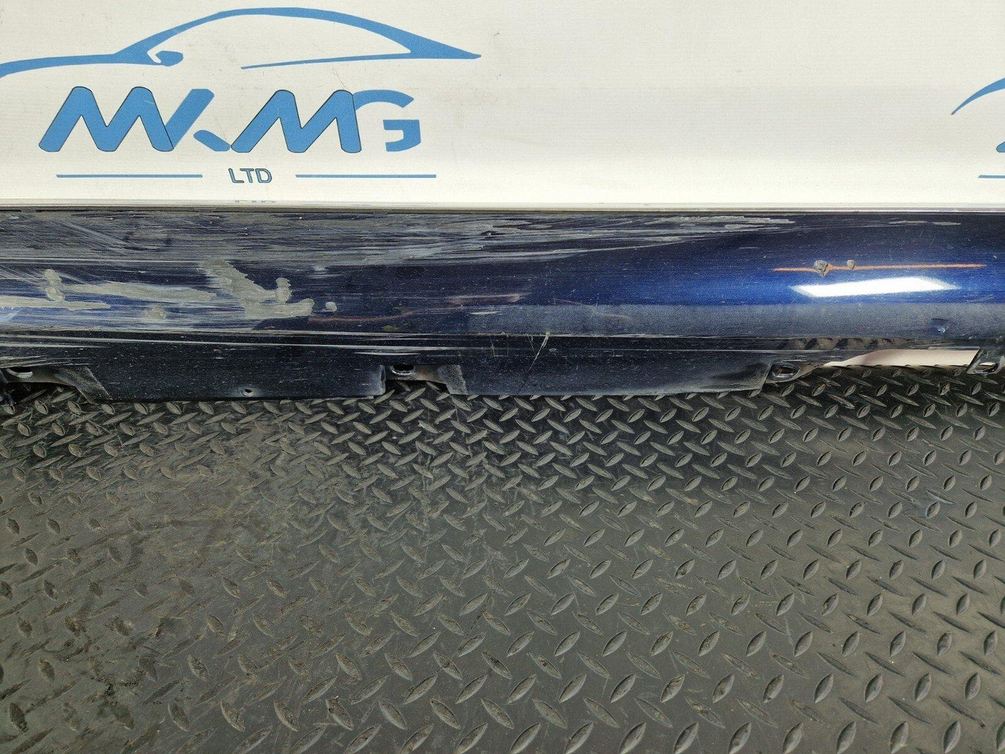 10-17 AUDI A8 4H LEFT N/S LOWER SILL SKIRT COVER TRIM IN BLUE 4H0853859D