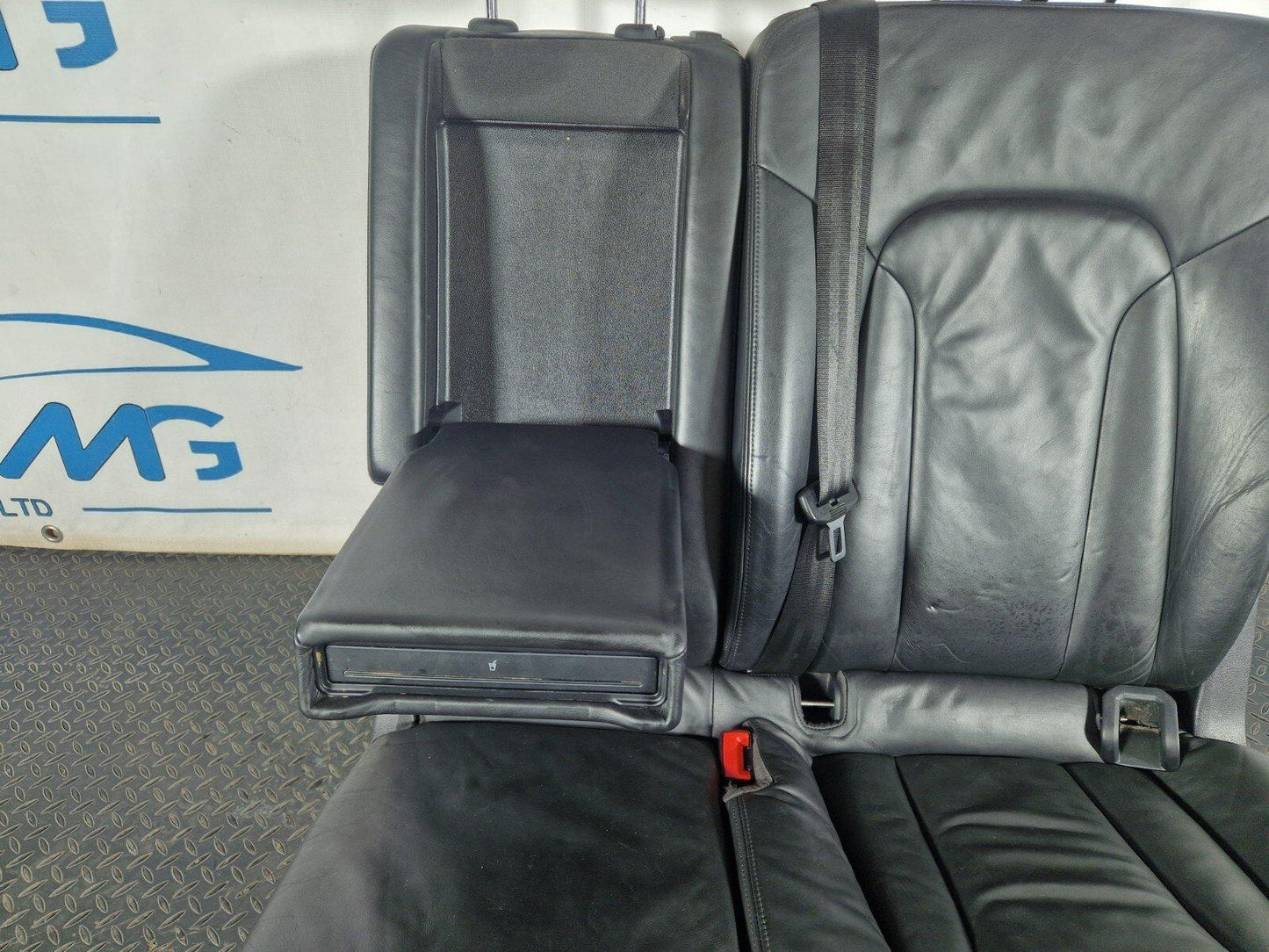 10-15 AUDI Q7 4L GENUINE REAR LEFT SEATS 2ND ROW 4L0890037
