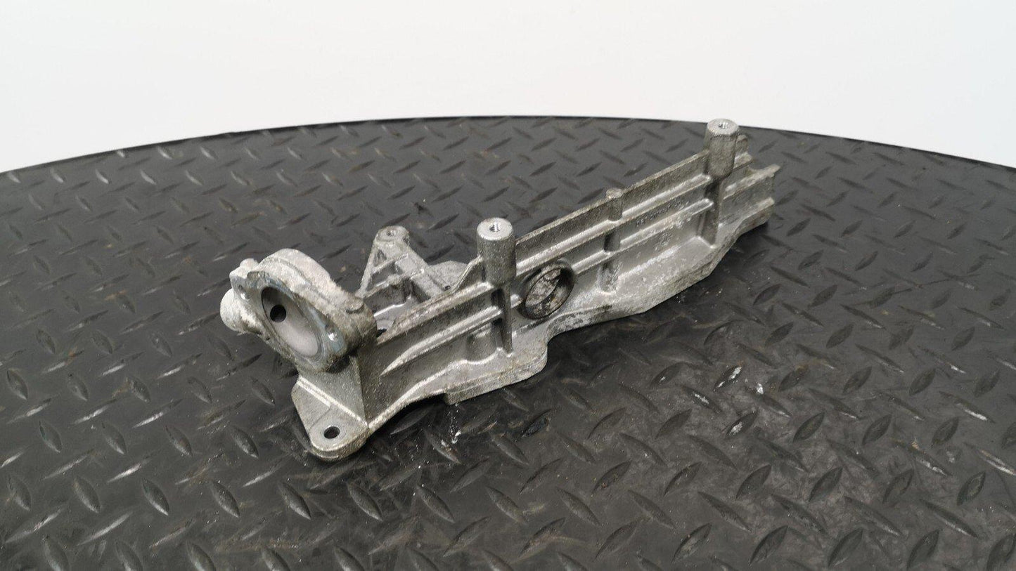 12-18 MERCEDES A B CLA-CLASS 1.8/2.1 CDI EGR COOLER BRACKET A6510943027