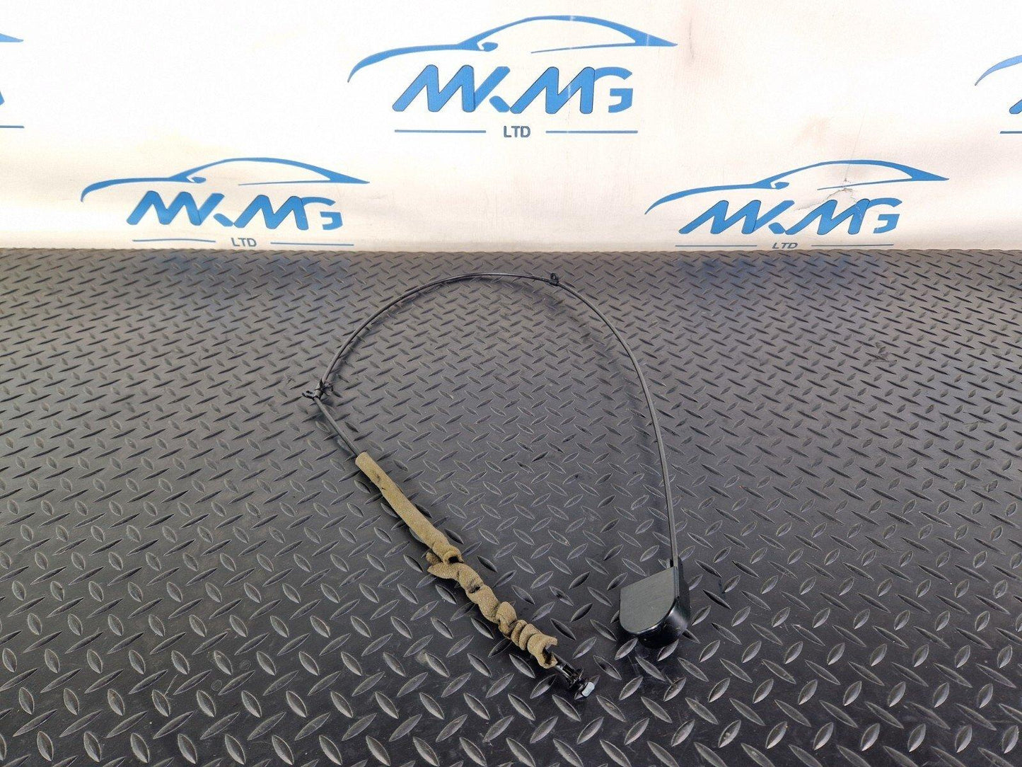 16-19 AUDI A4 AVANT B9 S-LINE GENUINE REAR LEFT SEAT RELEASE CABLE 8W9885681