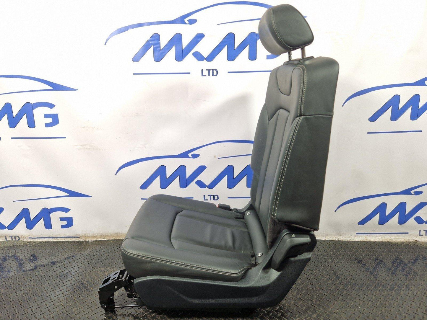 16-20 AUDI Q7 4M GENUINE REAR LEFT 2ND ROW BLACK LEATHER SEAT WITH HEADREST