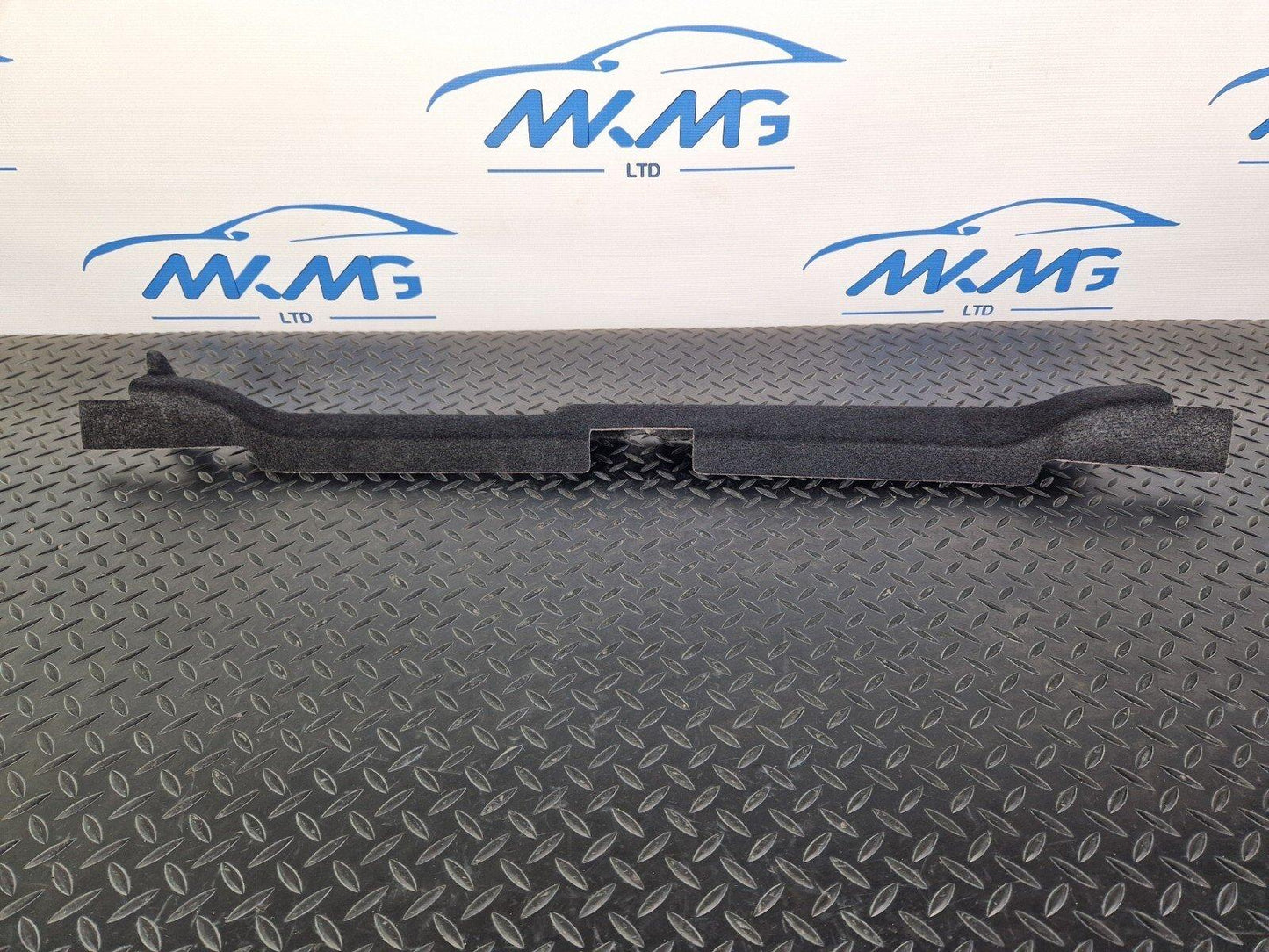 14-21 MERCEDES BENZ C200d W205 BOOT TRUNK COMPARTMENT A20568447