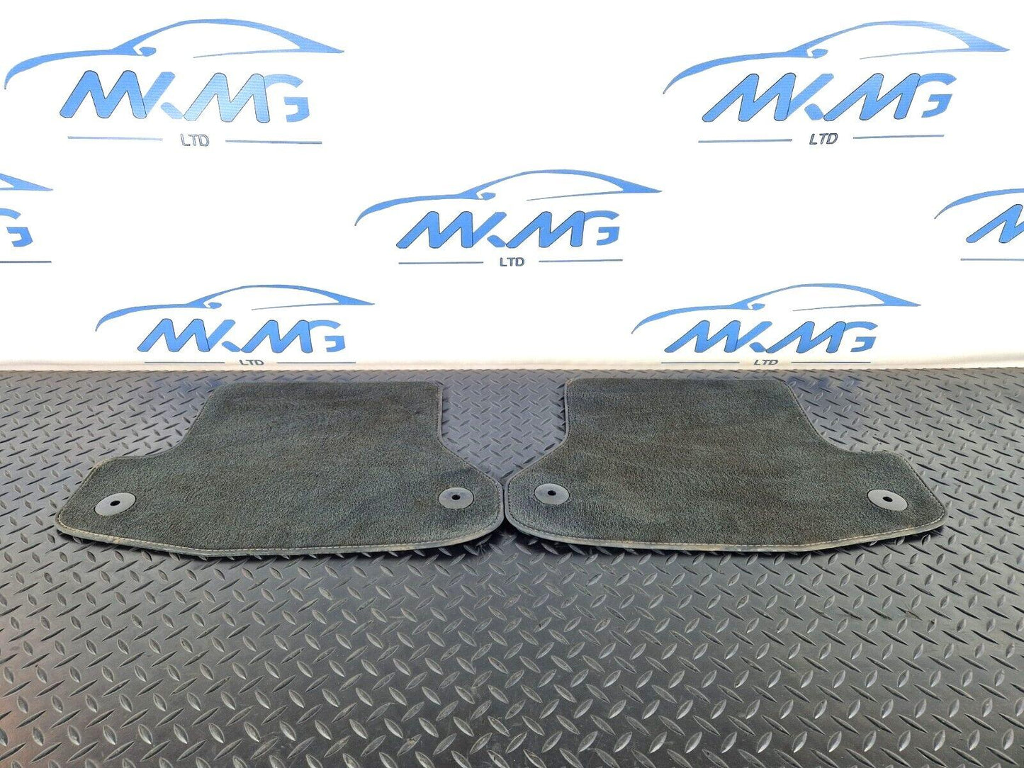 17-20 AUDI A5  REAR FLOOR MAT SET (2x) 8W6864450