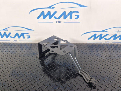 19-ON MERCEDES BENZ CLA C118 GENUINE HEATER MATRIX BRACKET HOLDER A2475010300