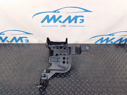 14-21 MERCEDES BENZ C200 W205 FUSE BOX HOLDER BRACKET  A2055452940