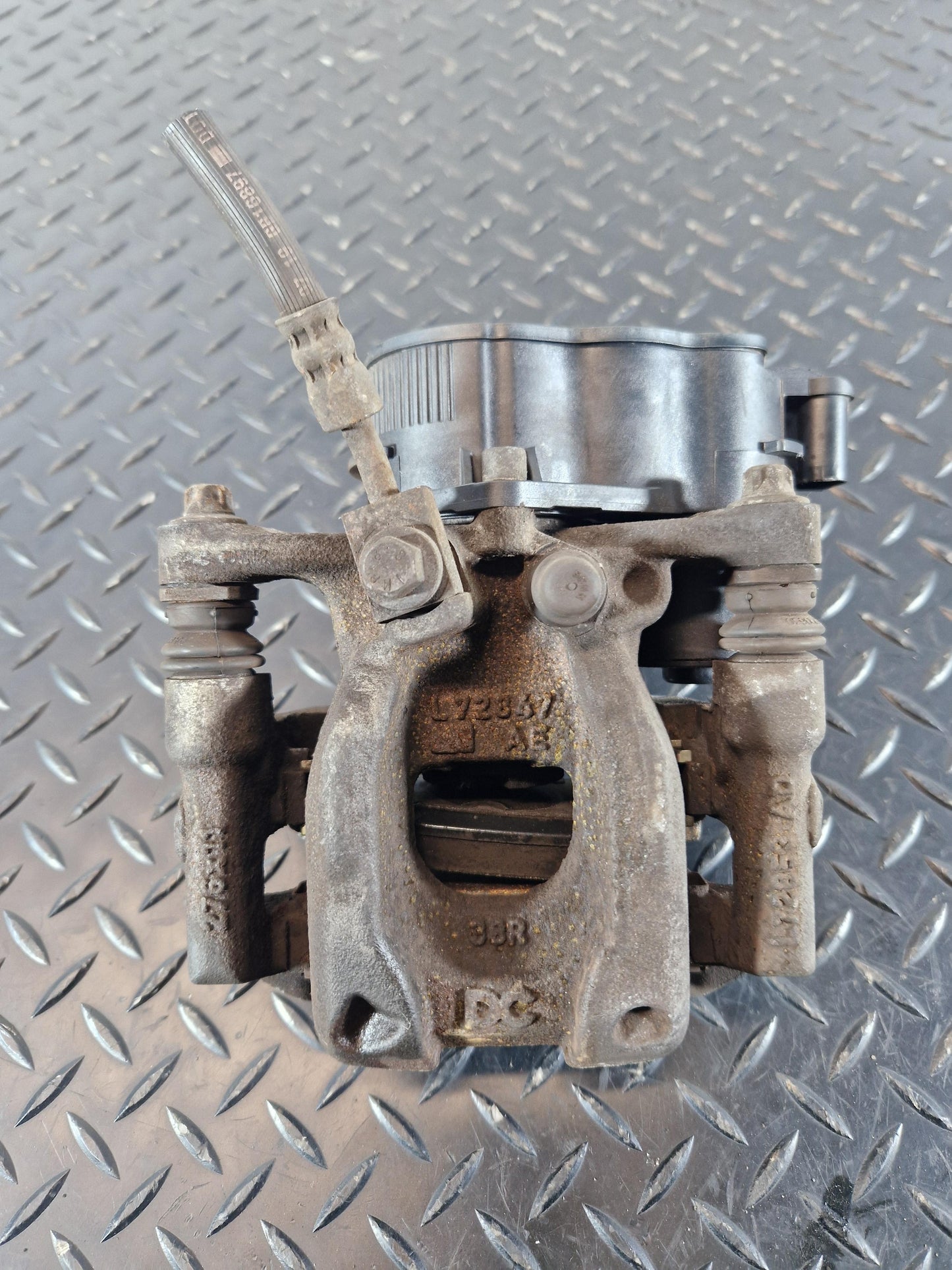 2019 Mercedes-Benz B200d B-Class W247 SUV Brake Caliper Spring A2474230298