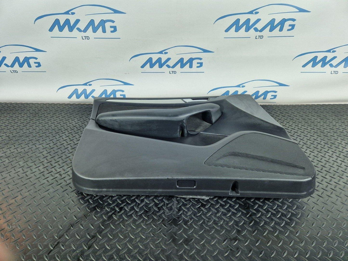 12-17 AUDI Q5 8R OEM FRONT LEFT N/S DOOR CARD PANEL ALCANTARA TRIM 4G2867103B