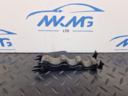 14-21 MERCEDES-BENZ C-CLASS C250D W205 GENUINE PIPE HOLDING BRACKET A2058310798