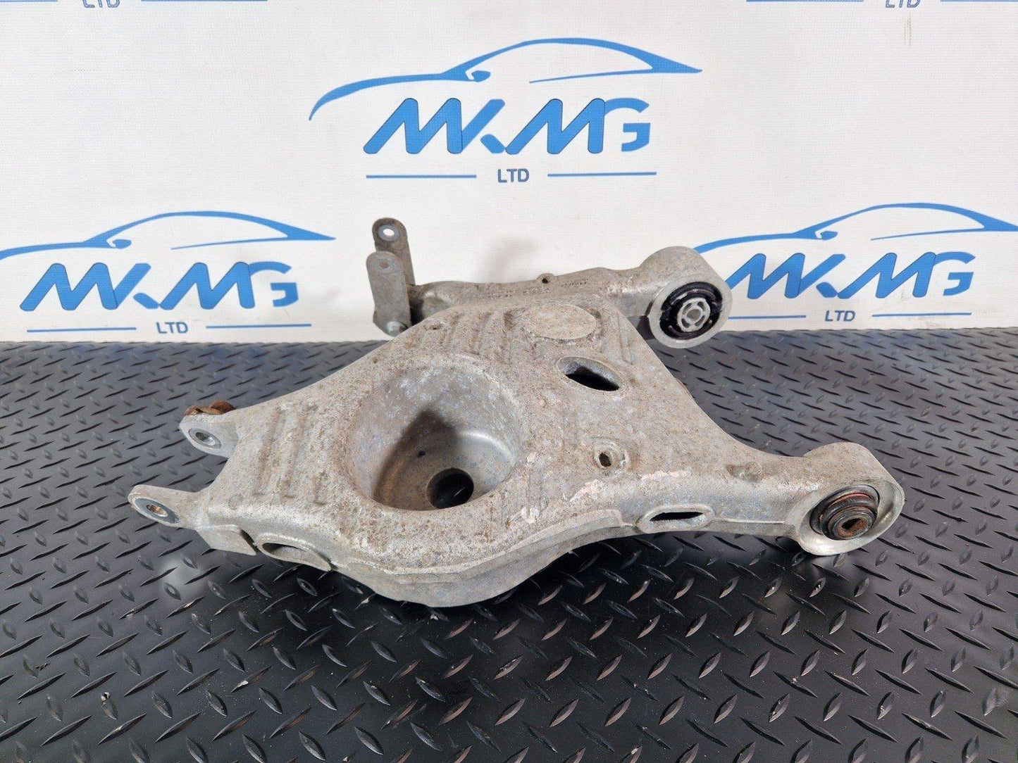19-ON RANGE ROVER EVOQUE L551 REAR RIGHT SUSPENSION LOWER ARM FK725B530AG