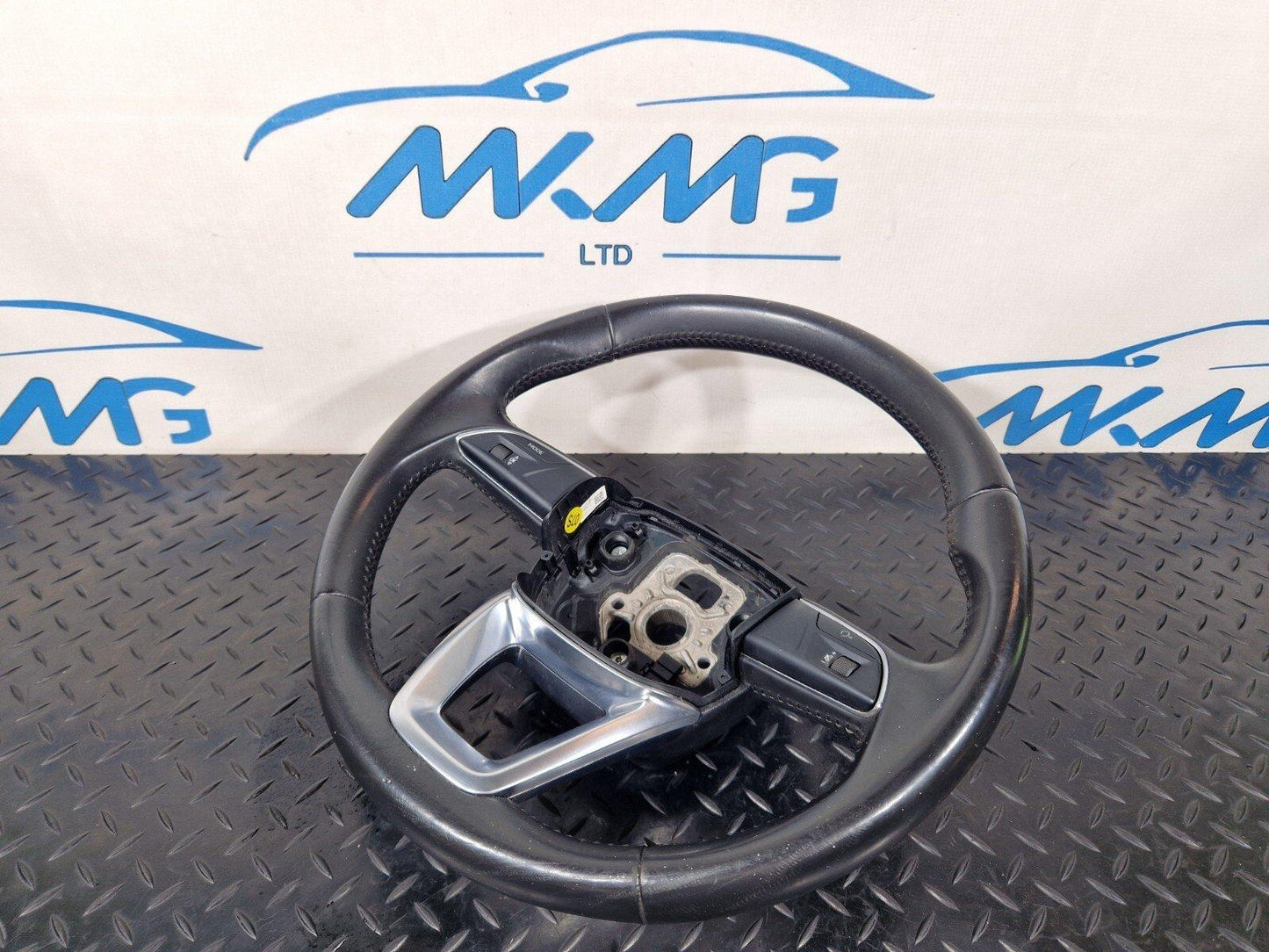 16-19 AUDI A4 B9 GENUINE MULTIFUNCTIONAL LEATHER STEERING WHEEL 8W0419091AS