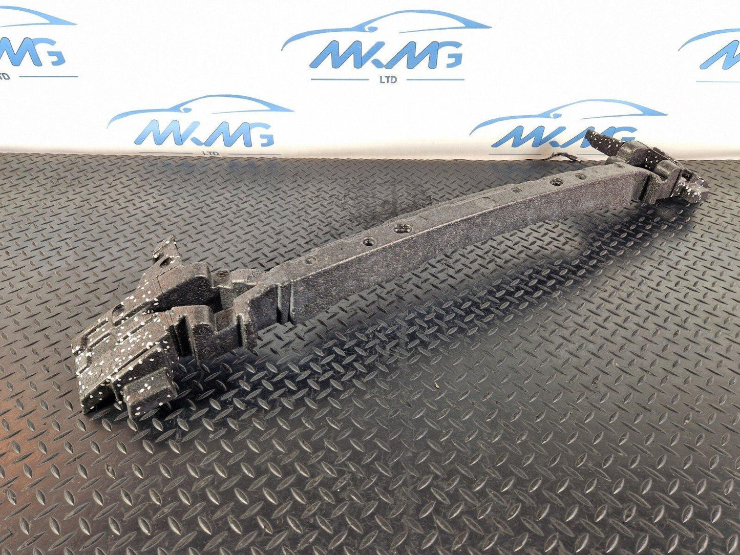 12-18 AUDI A6 C7 GENUINE FRONT BUMPER REINFORCEMENT ABSORBER FOAM 4G0807550Q