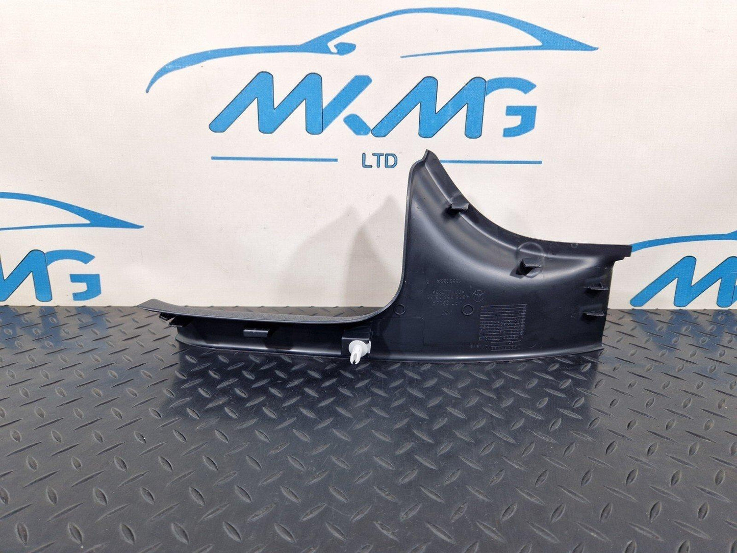 14-21 MERCEDES BENZ C200 W205 REAR RIGHT SIDE INNER SILL COVER PANEL A2056860336