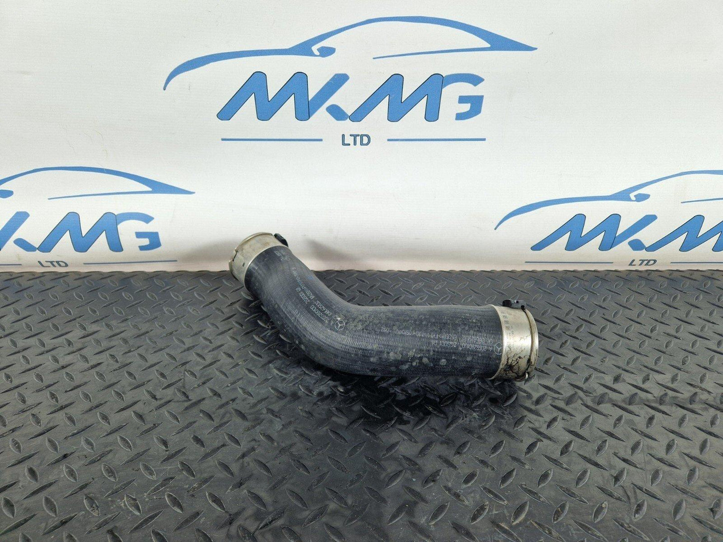 14-21 MERCEDES BENZ C200d W205 GENUINE OEM INTERCOOLER HOSE PIPE A2055280100