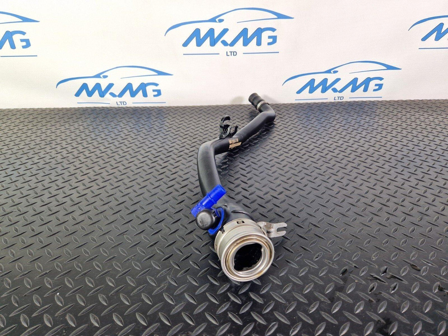 14-21 BMW 2 SERIES GRAN TOURER F46 GENUINE FUEL TANK FILLER NECK PIPE 7205699