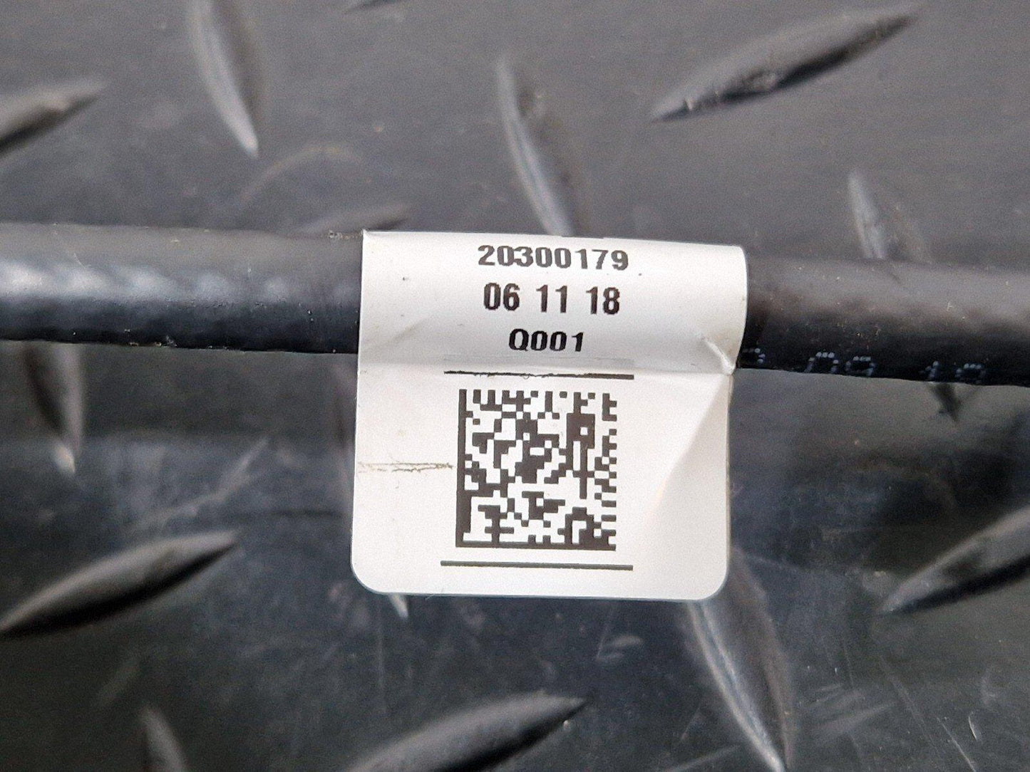 19-ON MERCEDES BENZ B CLASS W247 REAR TAILGATE BOOT SENSOR A2139052503