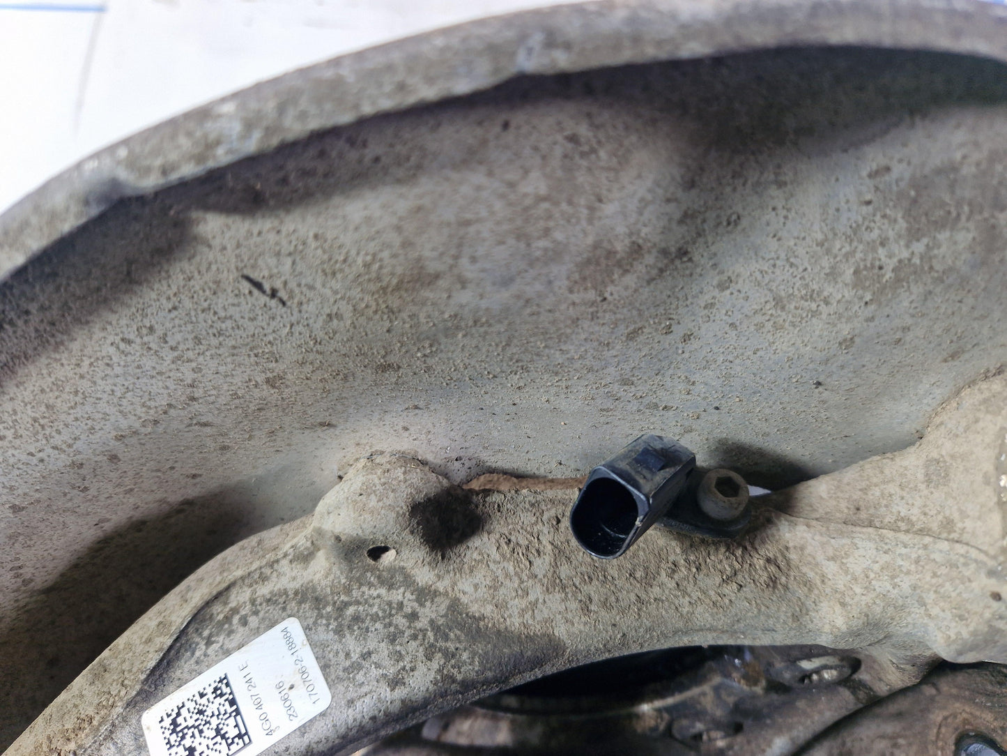 Audi A6 Allroad C7 Front Left N/S Wheel Hub with Control Arms 4G0407241E