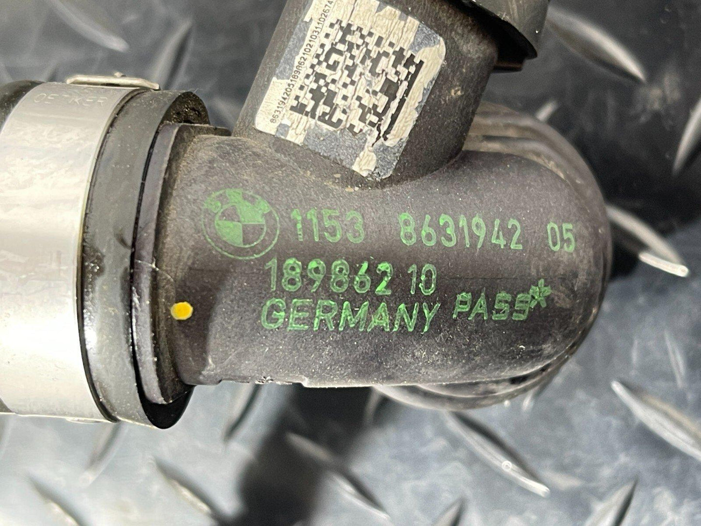 20-ON BMW 2 SERIES GRAN COUPE M-SPORT F44 WATER COOLANT HOSE PIPES 8658487