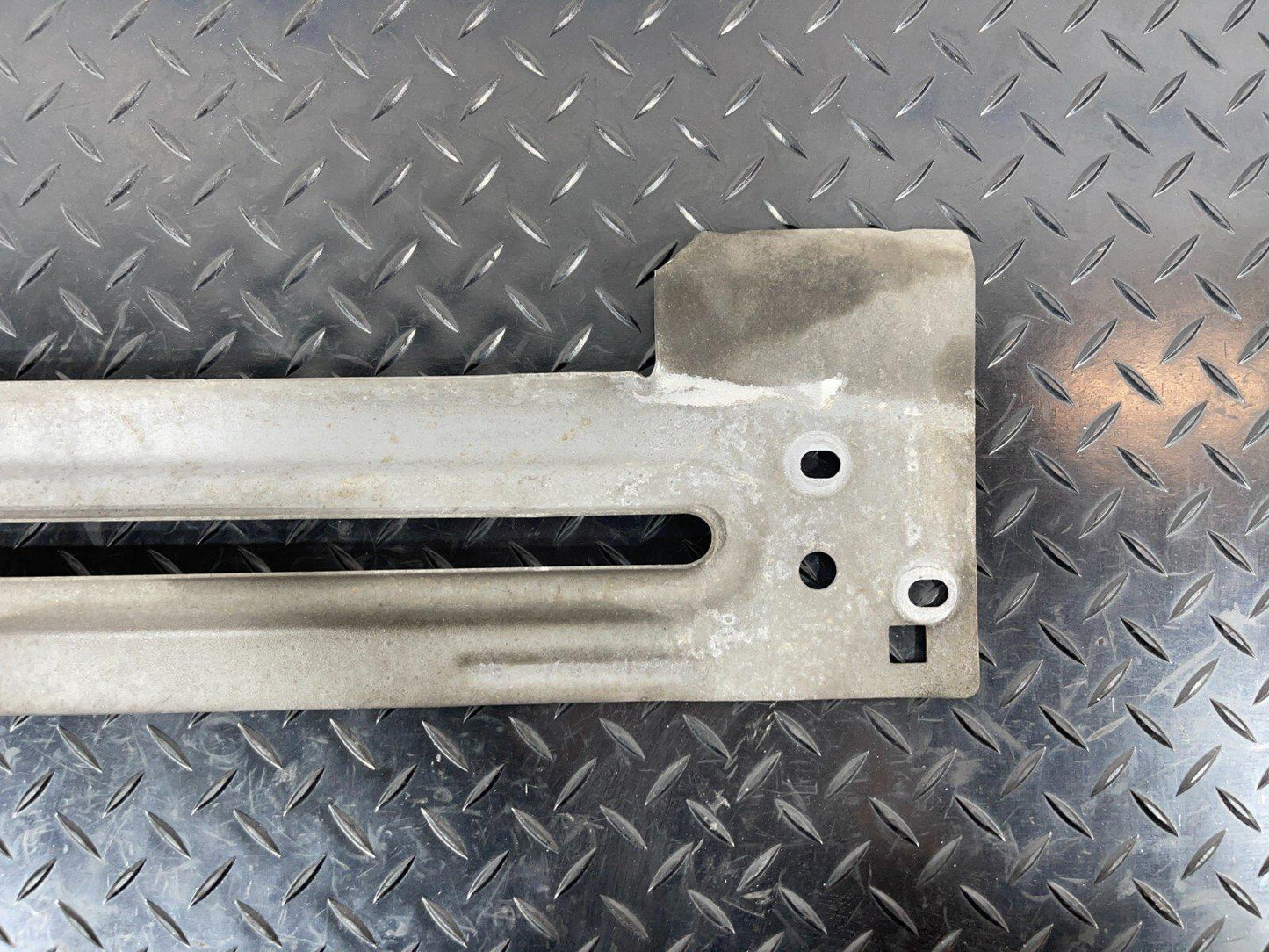 BMW 1 2 X1 X2 SERIES F40 F44 F48 F39 CONNECTING MEMBER TUNNEL REAR 7497302