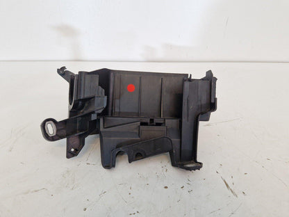 2014 MERCEDES-BENZ C117 W176 FUSE BOX A2465400024