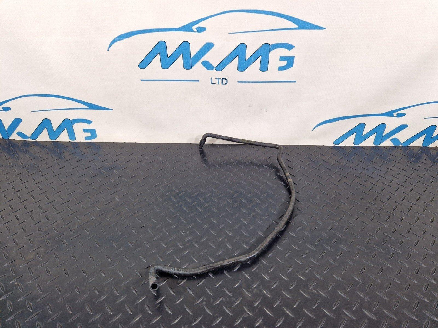 15-18 AUDI A7 4 GENUINE OEM RIGHT SIDE O/S HEADLIGHT VENT HOSE  4G8941718D