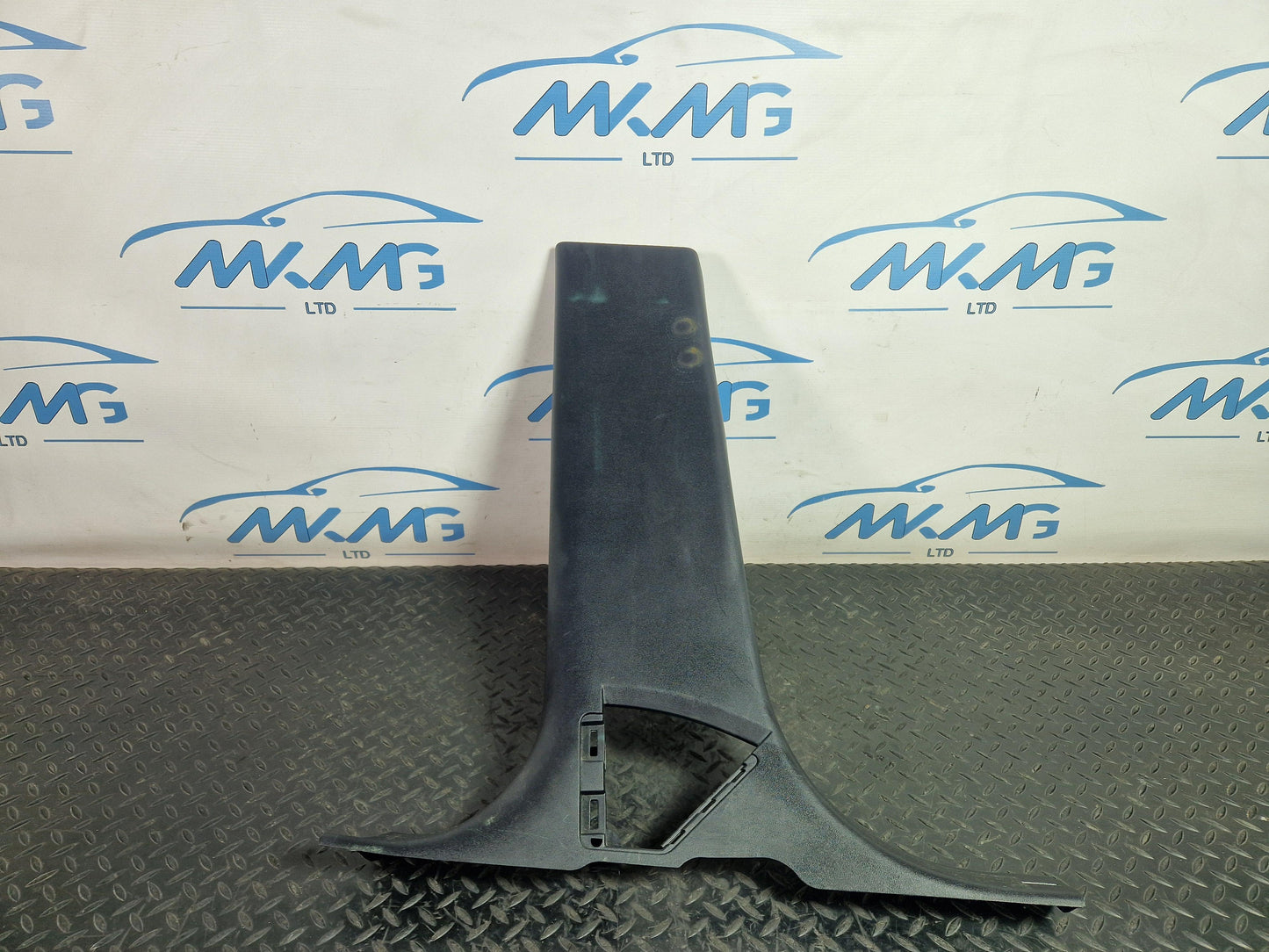12-18 Land Rover Range Rover Evoque L538 N/S Left B-Pillar Trim BJ32243A53AG