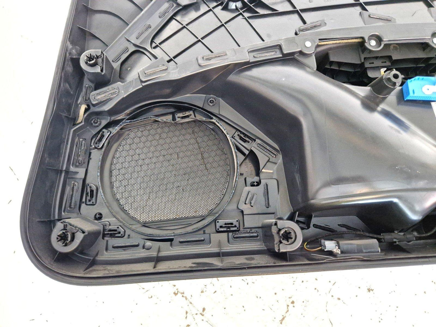 16-19 AUDI A4 AVANT B9 OEM FRONT LEFT SIDE DOOR CARD PANEL 8W0867117