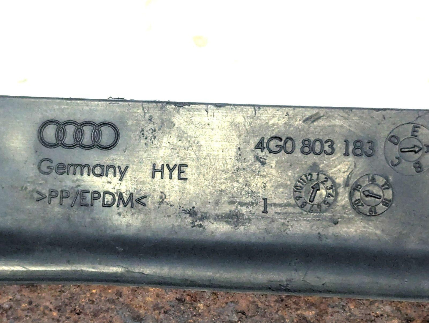 12-18 AUDI A6 C7 OEM UNDERBODY FLOOR PLATE CONNECTING STRUT 4G0803183