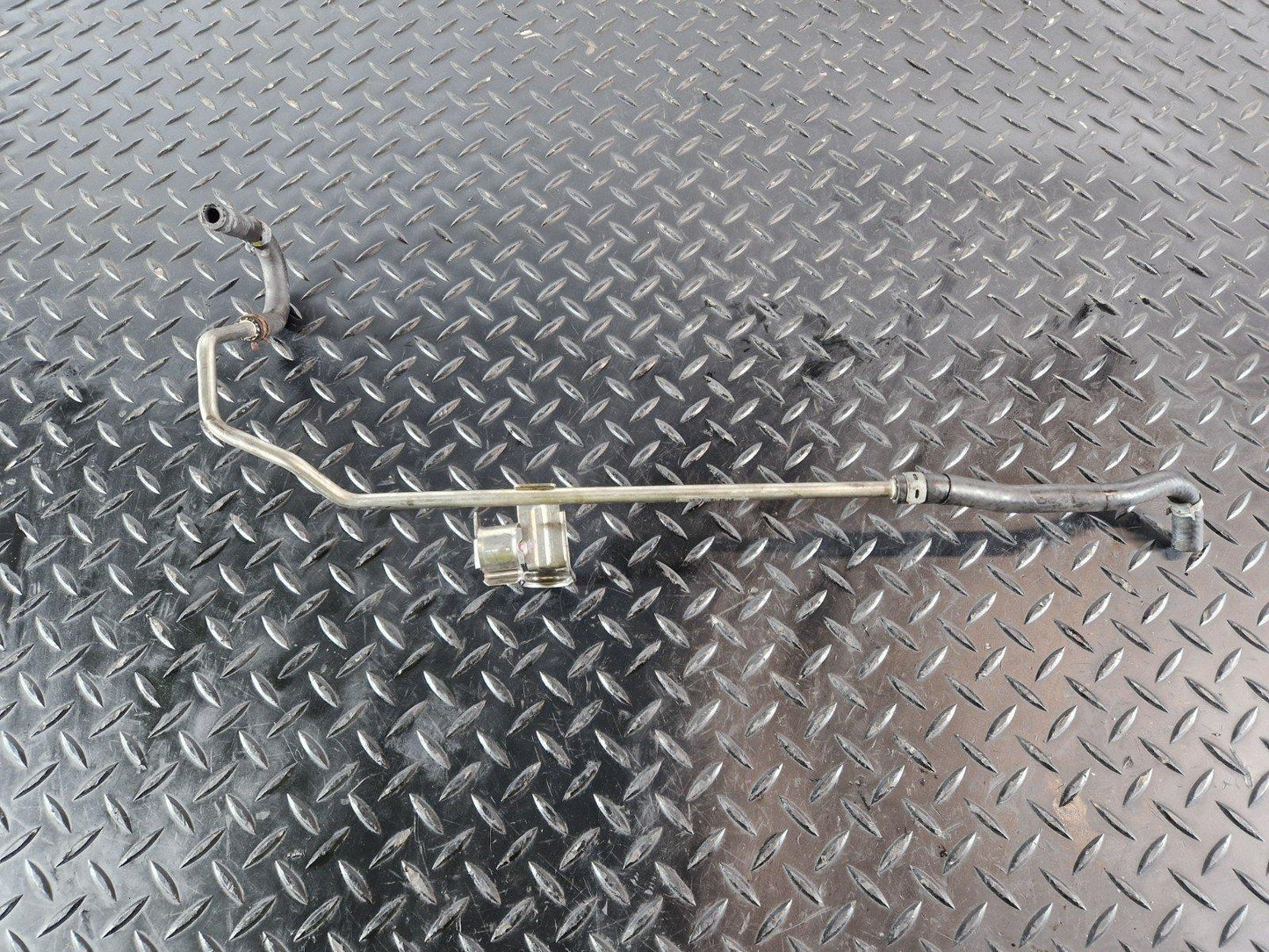 12-18 AUDI A6 C7 2.0 TDI DIESEL CGLC/CGL FUEL RETURN PIPE HOSE 04L131552BJ