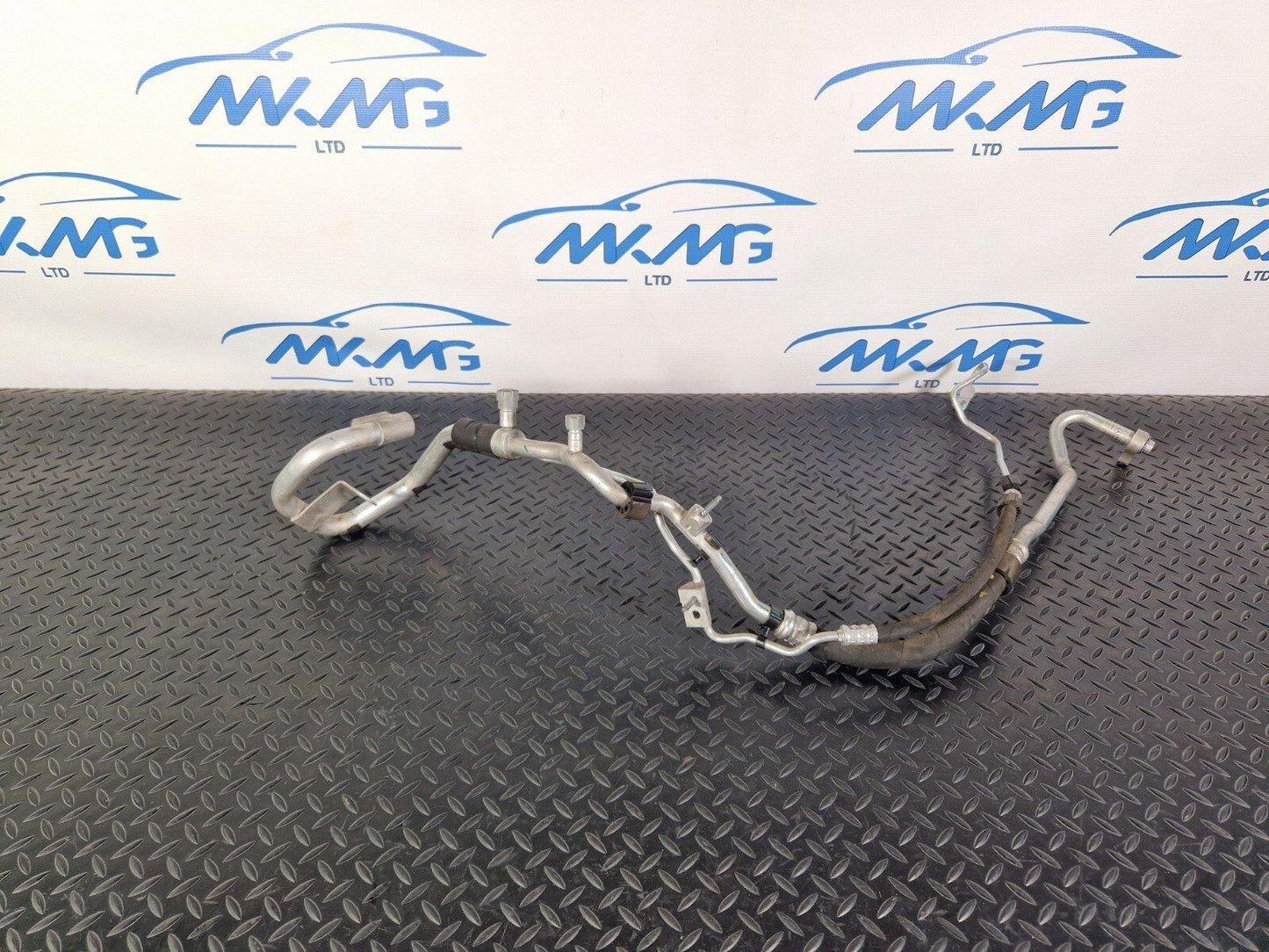 14-21 MERCEDES BENZ C300h W205 AC AIR CONDITIONING PIPE HOSE HYBRID A2058307504