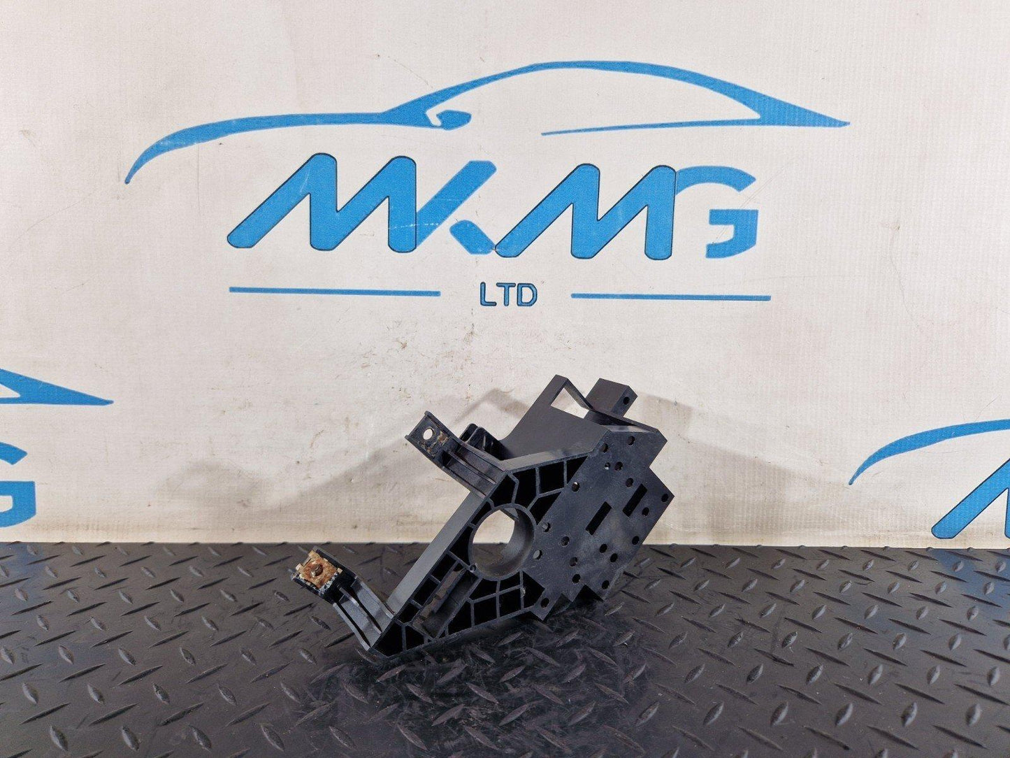 16-20 AUDI Q7 4M 3.0 DIESEL GENUINE LAMBDA NOX SENSOR BRACKET HOLDER 4M0907298