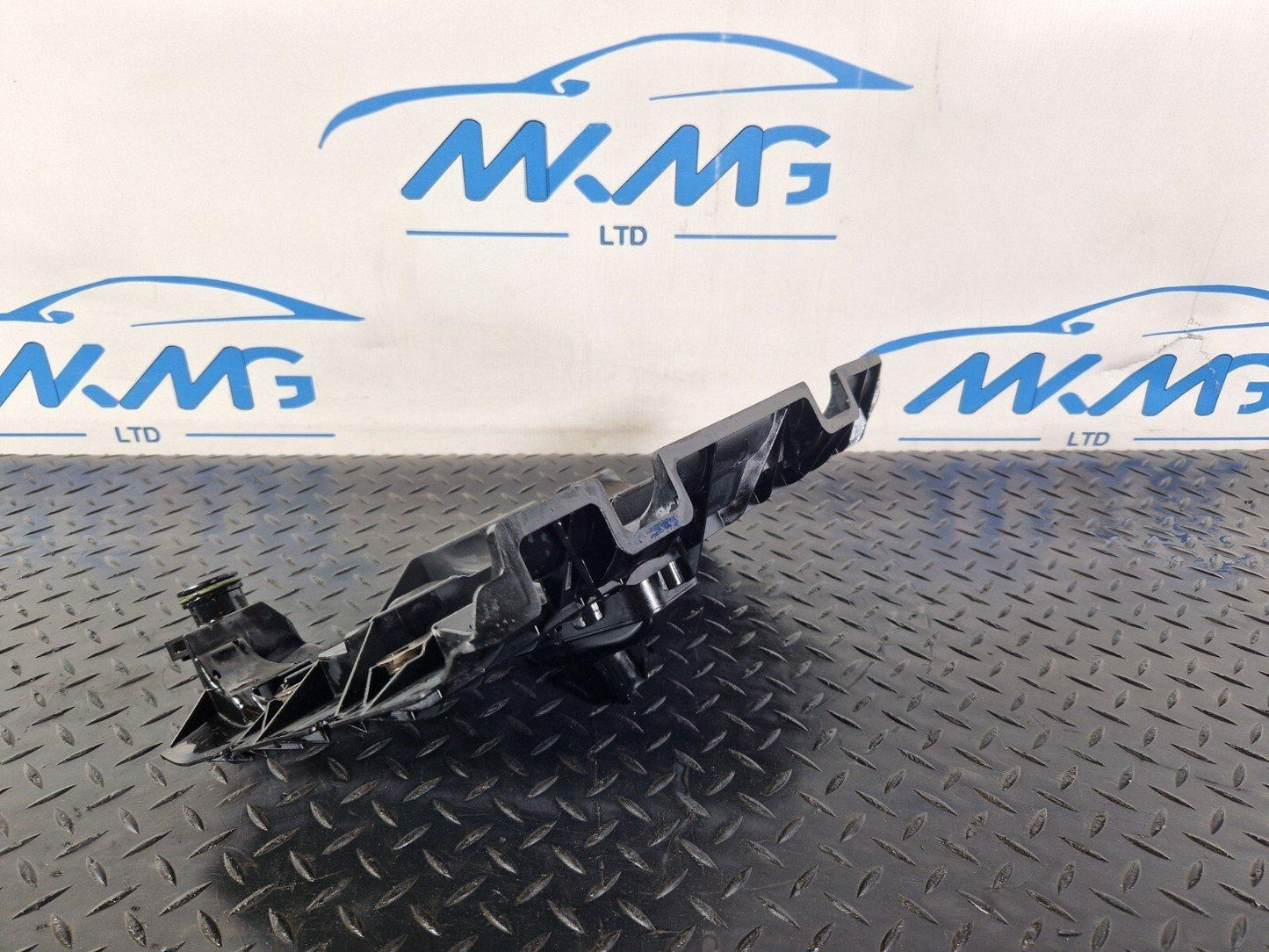 14-20 MERCEDES BENZ GLA X156 GENUINE OIL SUMP PAN BAFFLE A6511802651