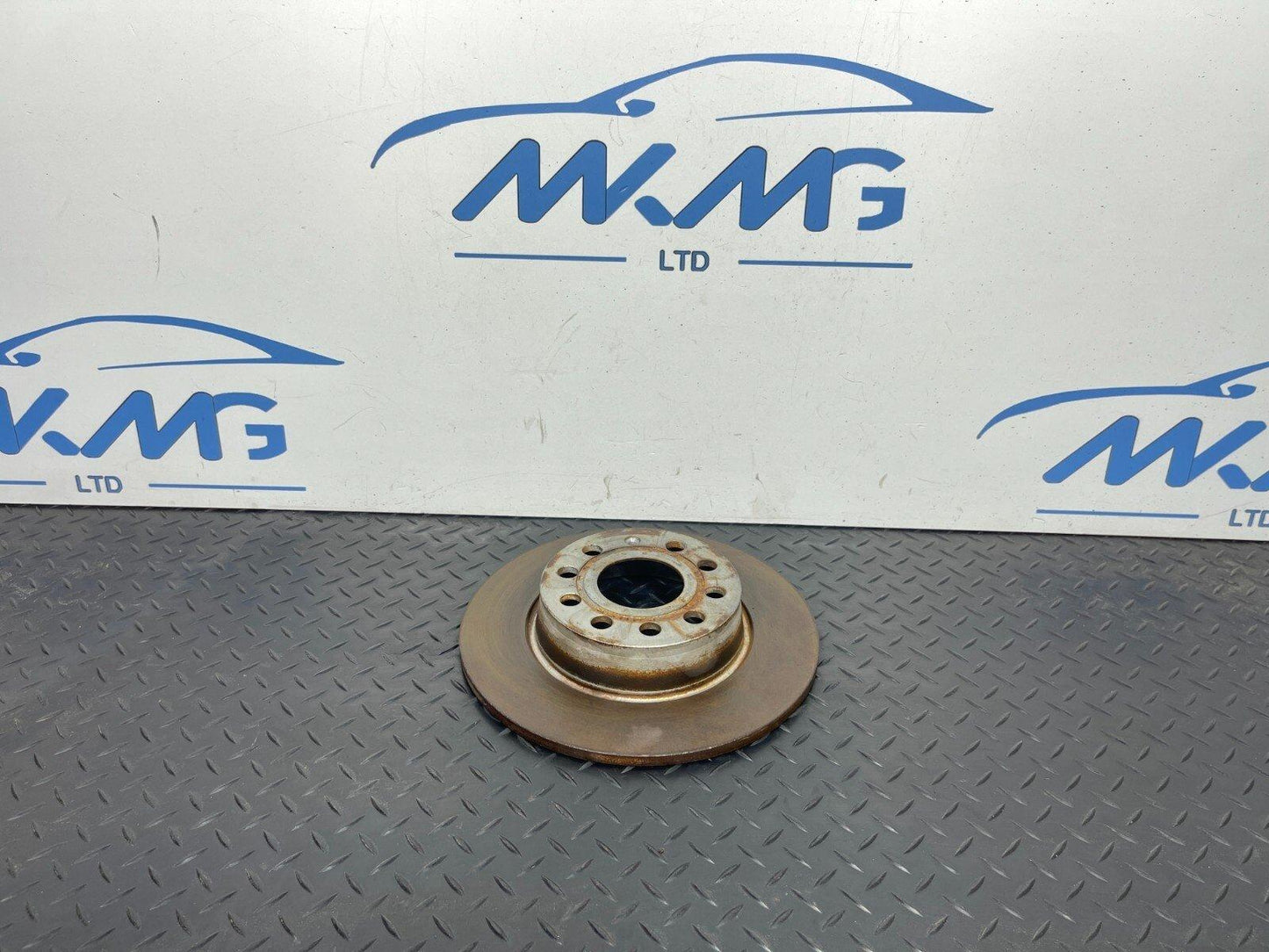 17-20 VW GOLF MK7.5 Rear Right Side Brake Disc