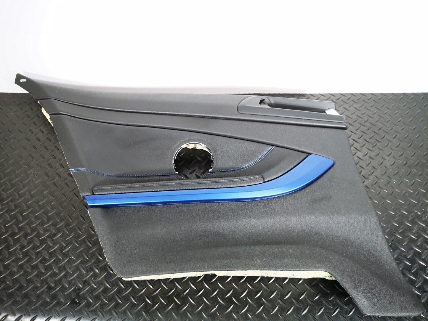 14-20 BMW 4-SERIES M-SPORT F32 GENUINE REAR LEFT PASSENGER SIDE INERRIOR PANEL