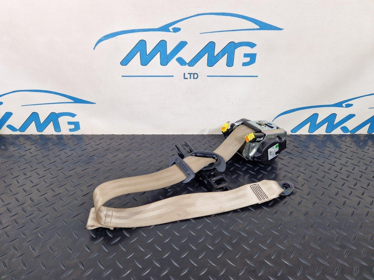 16-24 AUDI A5 F5 COUPE FRONT RIGHT DRIVER SIDE SEAT BELT 8W6857706
