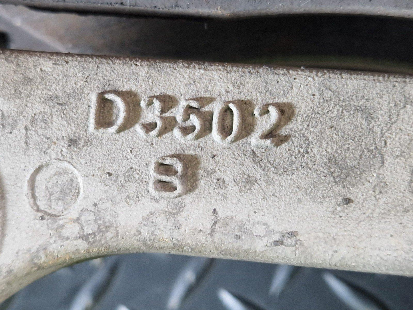 16-20 AUDI Q7 4M GENUINE FRONT RIGHT O/S COMPLETE BRAKE CALIPER 4M0615106