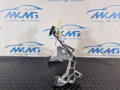 11-18 BMW 6 SERIES F13 STEERING RACK MOUNT BRACKET HOLDER 6140829