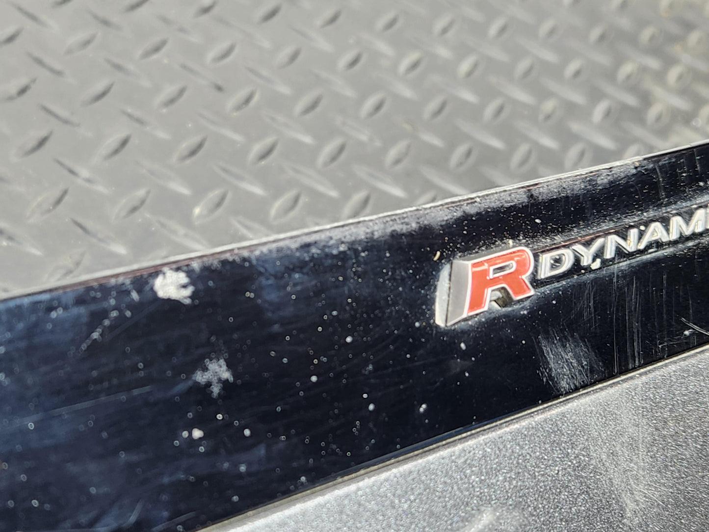 Range Rover Evoque SUV Front Right Door Moulding Trim Damaged K8D2-21064-C