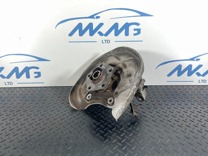 16-19 AUDI A4 B9 QUATTRO GENUINE FRONT RIGHT DRIVER SIDE WHEEL HUB 8W0505436AA