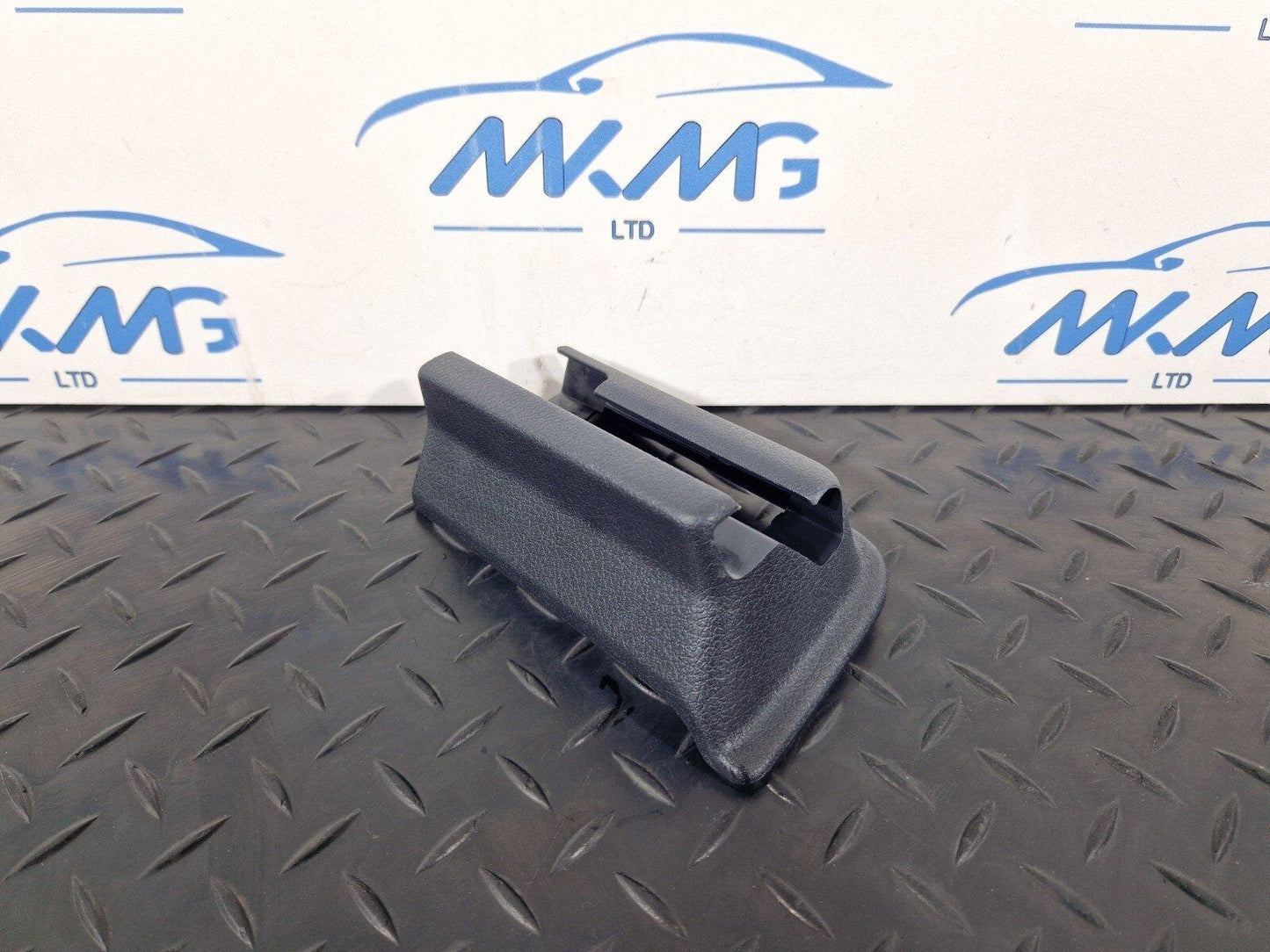 19-ON MERCEDES CLA C118 FRONT SEAT RAIL TRIM COVER A1779190700