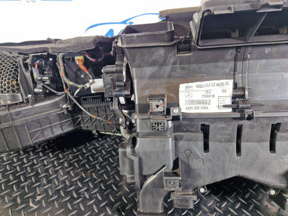 14-21 MERCEDES BENZ C300h W205 GENUINE HEATER MATRIX/RADIATOR/CORE A2058306304