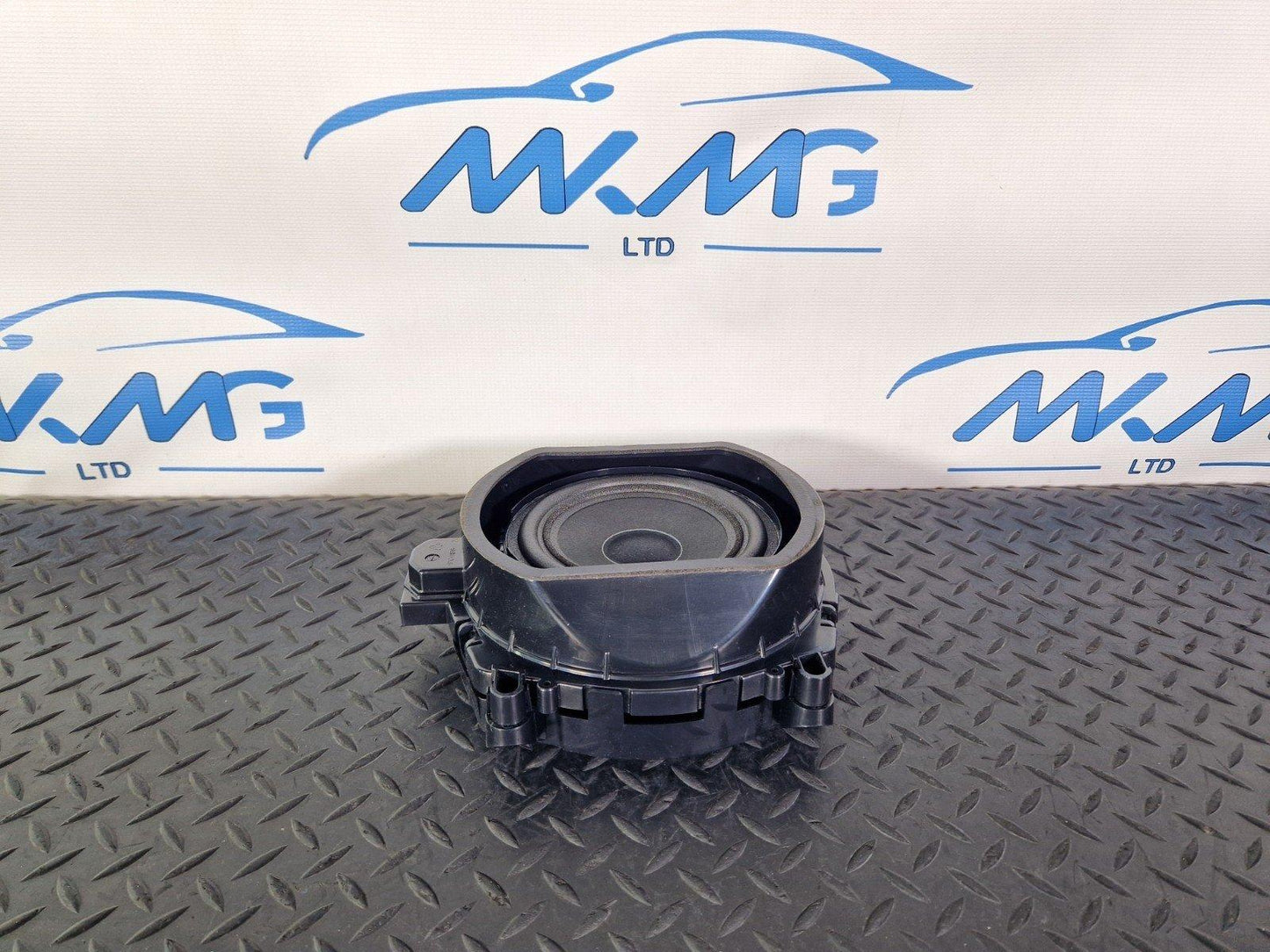 10-13 BMW X5 E70 LCI GENUINE REAR LEFT OR RIGHT DOOR SPEAKER 18353410