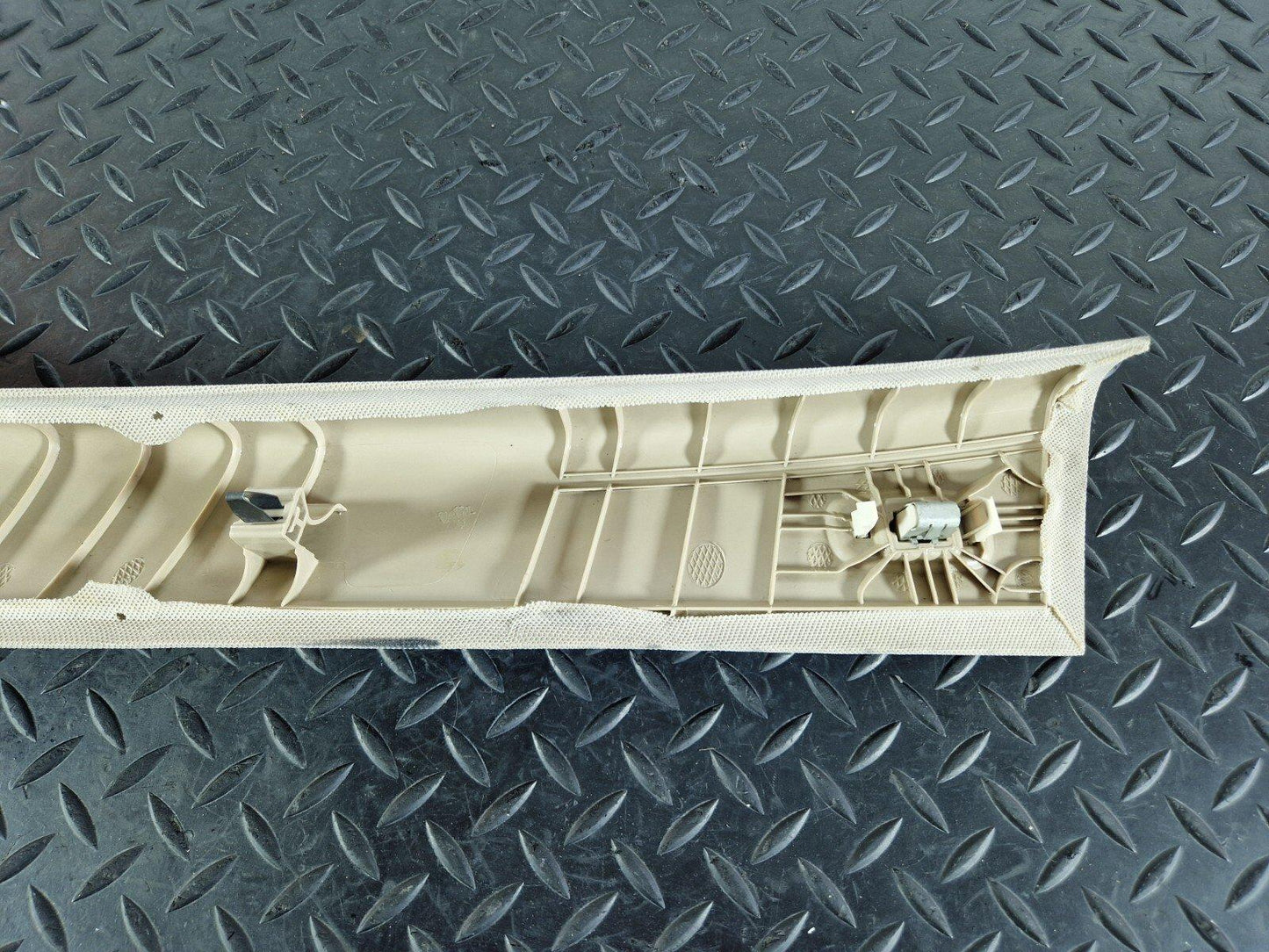 14-21 MERCEDES C CLASS W205 RIGHT O/S A-PILAR TRIM COVER IN BEIGE A2056906001