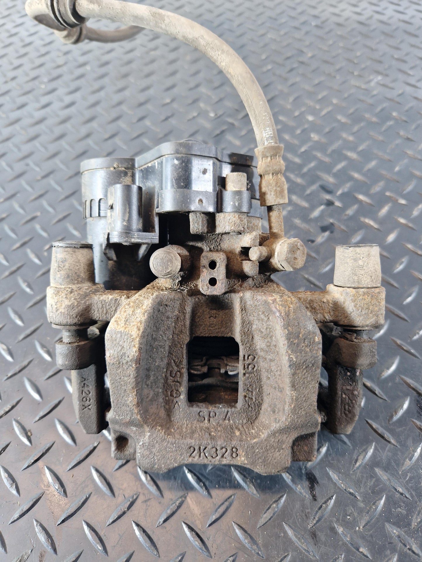 2012 - 2018 Range Rover Evoque L538 Left N/S Passenger Brake Caliper GJ322K328BD