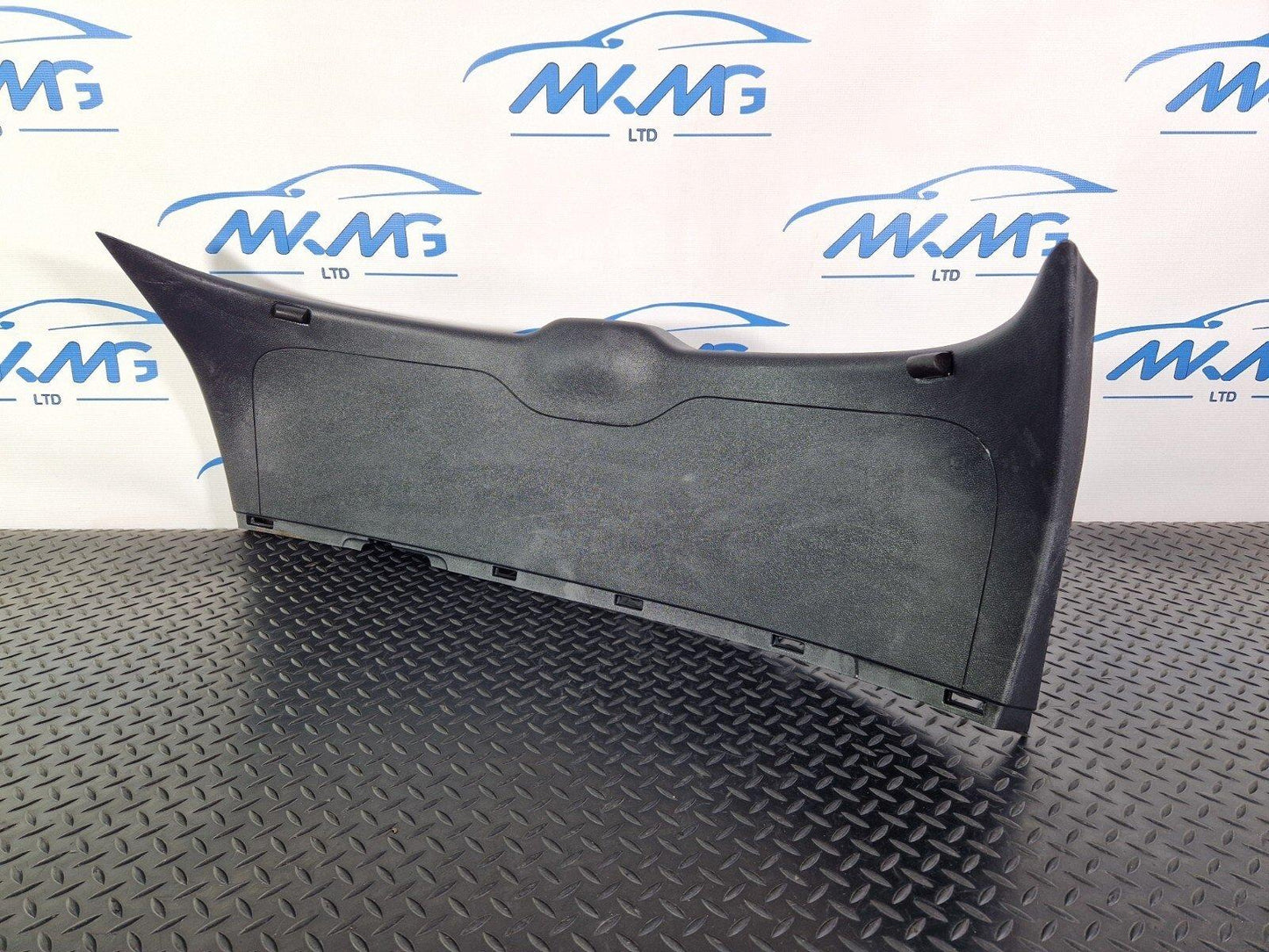14-19 MERCEDES BENZ GLA X156 GENUINE OEM TRUNK LID INNER COVER TRIM A1567402100