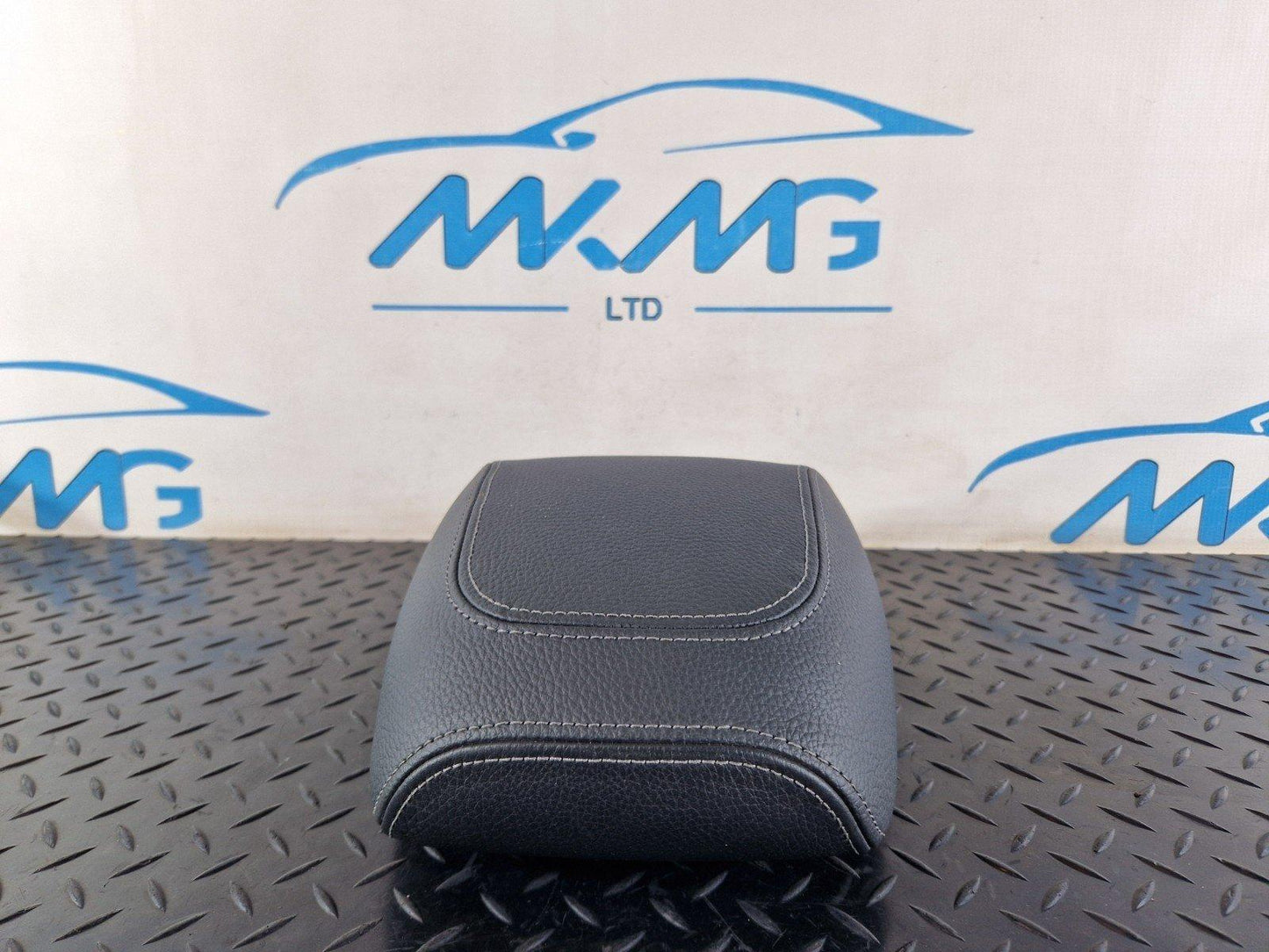 16-22 BMW X1 F48 GENUINE FRONT SEAT HEADREST FITS LEFT & RIGHT SIDE