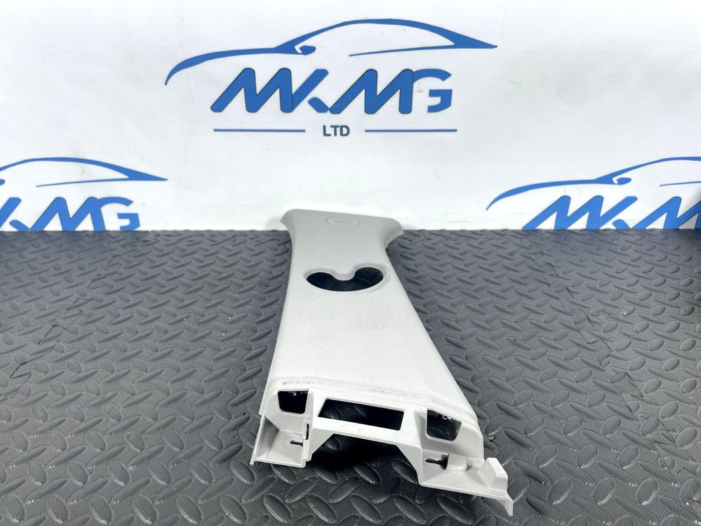 14-21 BMW 2 SERIES GRAN TOURER F45 F46 LEFT SIDE B-PILLAR TIM COVER 7329587