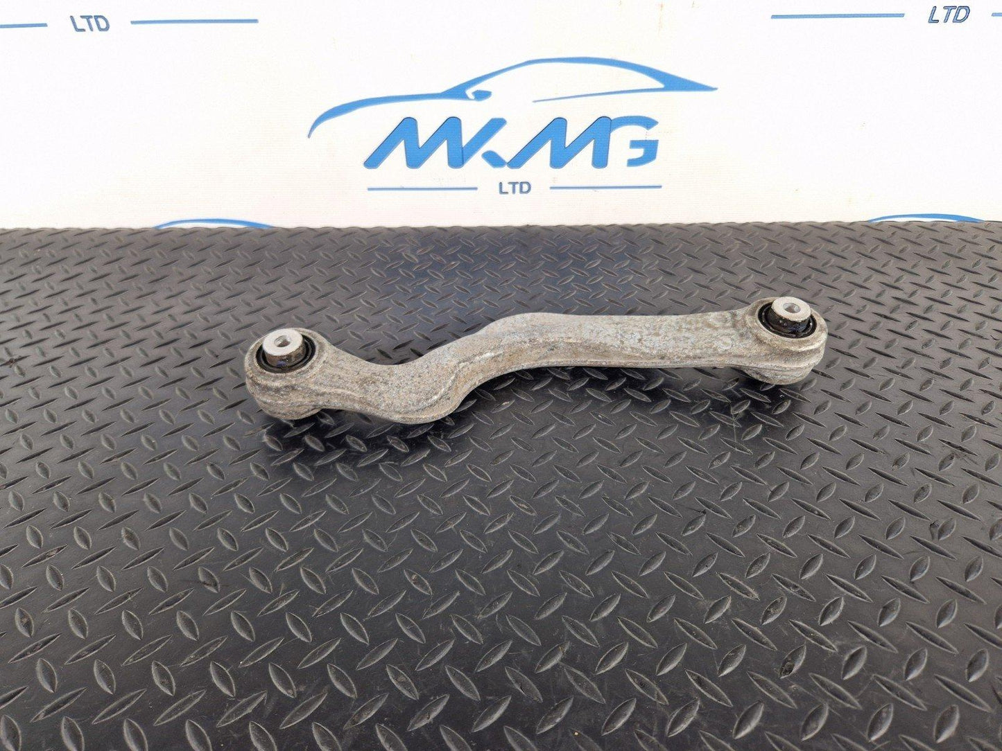 14-19 LAND ROVER L550 OEM REAR RIGHT O/S/R SUSPENSION ARM WISHBONE FK725B672AB