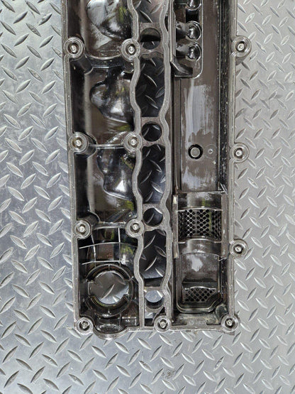 18-ON MERCEDES BENZ SPRINTER W907 ENGINE ROCKER VALVE COVER A6510108918
